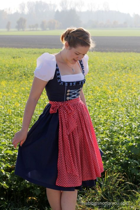 Drindl Dress Diy, Diy Dirndl Dress, Drindl Dress Pattern, Dirndl Dress Pattern, Diy Dirndl, Dirndl Pattern, Dirndl Dress Traditional, German Traditional Clothing, Drindl Dress