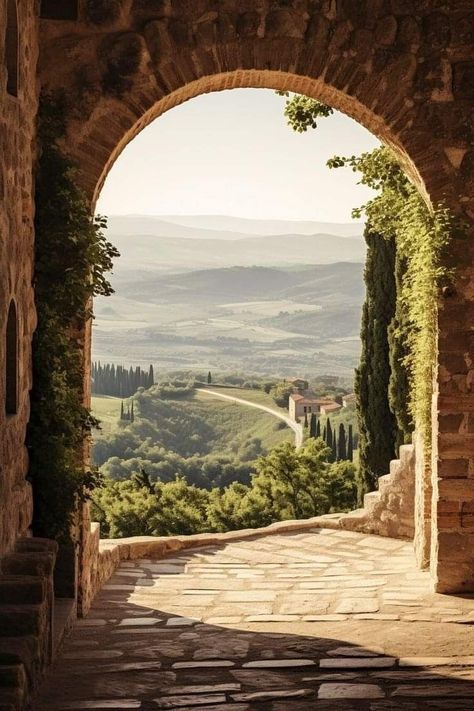 Tuscan Landscape Photography, Tuscan Countryside Aesthetic, Italian Countryside Landscape, Art Of Italy, Mediterranean Country House, Tuscan Landscape Painting, Italian Art Aesthetic, Toscana Aesthetic, Country Painting Ideas