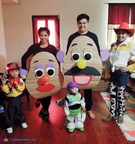 Toy Story Halloween Costumes Diy, Mr Potato Head Costume, Adult Costumes Diy, Halo Halloween, Family Costumes Diy, Woody Costume, Toy Story Halloween, Mrs Potato Head, Toy Story Costumes