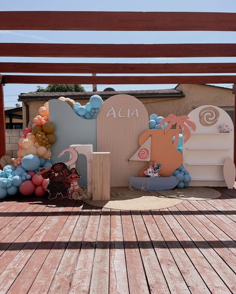 Moana Birthday Theme, Moana Backdrop, Moana Birthday Decorations, Moana Theme Birthday, Festa Moana Baby, Moana Theme, Moana Birthday Party, Moana Party, Moana Birthday