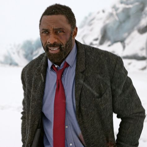 John Luther is back on the case. Netflix released the first images from the Luther follow-up film Dec. 21, giving insight into what's next for Idris Elba's crime obsessed former detective. In the... John Luther, Luther Movie Poster, Luther Strode, Luther Bbc, Idris Elba Luther, John Luther Idris Elba, Luther Series, Luther Vandross Songs, London Tube