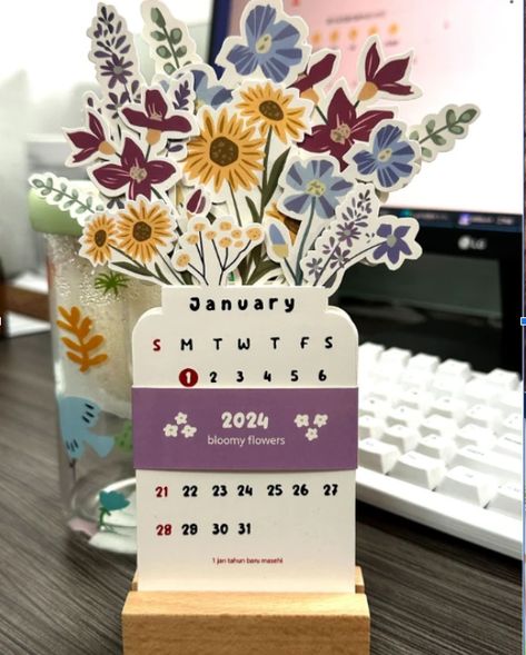 Desk calendar cover