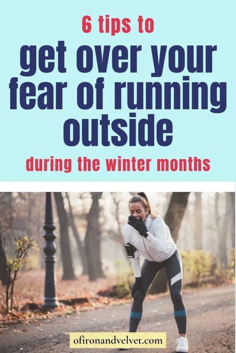 What To Wear When Running In The Cold, Running In The Winter, Running In The Cold, Running In Winter, Jogging Tips, Winter Running Outfit, Running In Snow, Running In Cold, Benefits Of Running