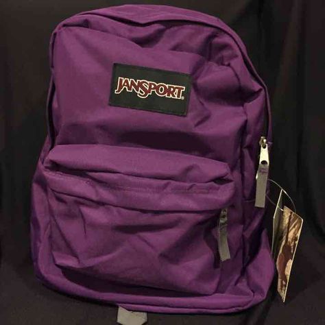 Mochila Jansport, Mochila Nike, Hippie Backpack, Cute School Bags, Middle School Outfits, Backpack Outfit, Cool School Supplies, Purple Backpack, Inside Bag