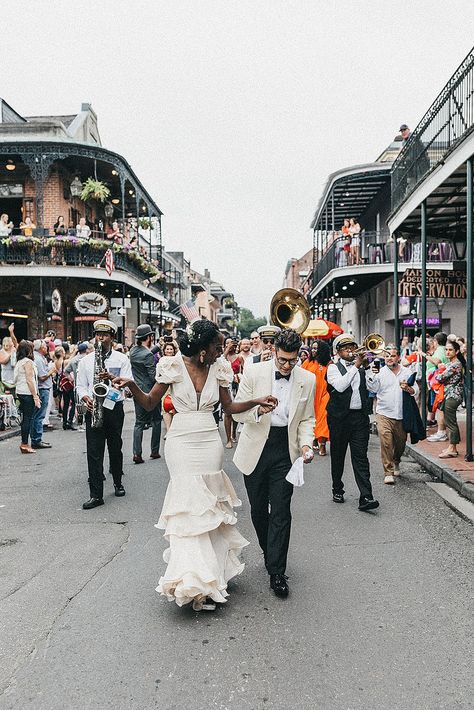 Vintage Tuxedo, Nola Wedding, Ruffle Wedding Dress, Black Bride, Rock My Wedding, New Orleans Wedding, Lace Vintage, Best Wedding Planner, Brass Band