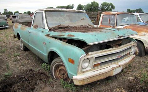 Lambrecht Remorse: 1968 Chevrolet C10 - http://barnfinds.com/lambrecht-remorse-1968-chevrolet-c10/ 1968 Chevy Truck, Gmc Suv, 67 72 Chevy Truck, 72 Chevy Truck, Car Barn, Cool Old Cars, C10 Chevy Truck, Old Pickup, I Drive