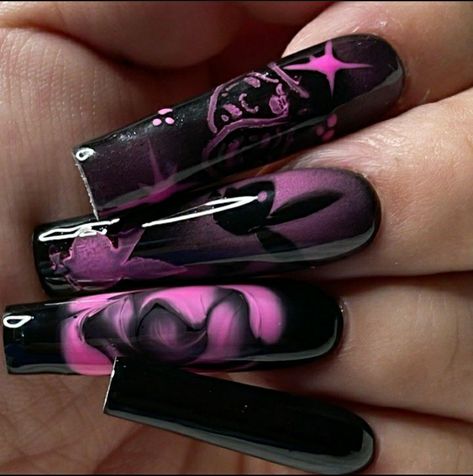 2006 Nails, 4 20 Nails, Chola Nails Acrylic, Long Square Goth Nails, Kawaii Goth Nails Acrylic, Xl Goth Nails, Goth Pink And Black Nails, Glam Goth Acrylic Nails, Punk Nails