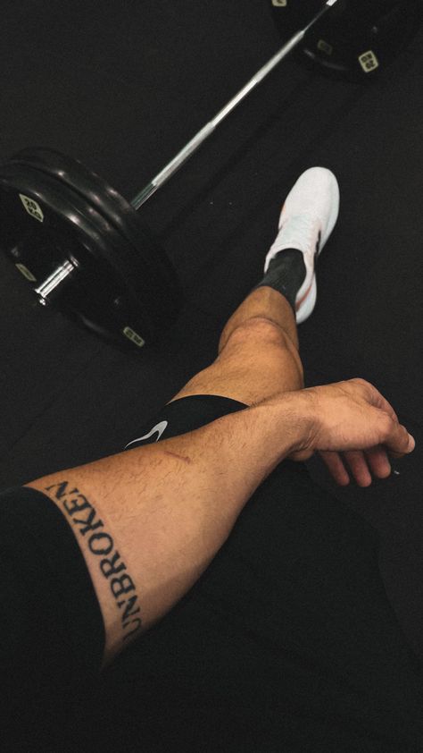 #gym #lightroom #aesthetic #tattoo #unbrokentattoo #unbroken Unbroken Tattoo, Lightroom Aesthetic, Aesthetic Tattoo, Lightroom, Gym, Train, Tattoos, Quick Saves