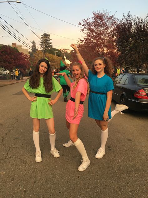 Bubbles Powerpuff Halloween Costume, Blossom Halloween Costume Powerpuff, Halloween Powerpuff Girls Costume, Powerpuff Girls Costume Adult, Powerpuff Girls Costume Kids, Diy Powerpuff Girls Costume, Powerpuff Girls Aesthetic Bubbles, Power Puff Girls Costume Halloween, Powerpuff Girls Costume Ideas