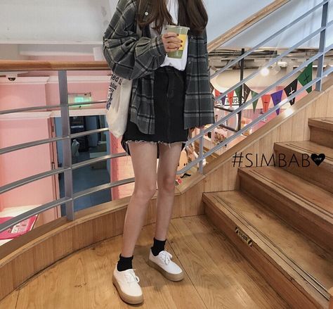 - ̗̀ @fabxiety  ̖́ - Korean Outfits Ideas, Plaid Shirt Outfits, Plaid Outfits, Korean Girl Fashion, Korean Fashion Trends, Ideas Aesthetic, Kawaii Clothes, Korean Street Fashion, Mode Vintage