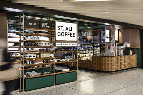 ST. ALi Melbourne Airport | Jackson Clements Burrows Booth Seat, Diner Ideas, Melbourne Cafe, Melbourne Airport, Curtain Styles, Drinks Design, Cool Cafe, Brass Decor, Coffee Roasters