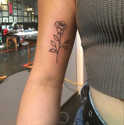 Rose On Bicep Tattoo, Rose Tattoos Placement, Rose Tattoo On Inner Arm, Rose Tattoo Inside Arm, Rose Tattoo Inner Bicep, Inner Arm Rose Tattoos For Women, Rose Bicep Tattoos For Women, Boho Rose Tattoo, Inner Tricep Tattoo Women