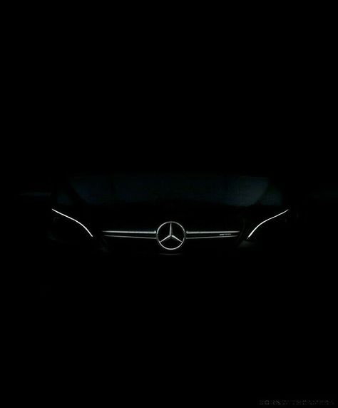 Mercedes Headlights Wallpaper, Amg Cars Mercedes Benz, Mercedes Benz Logo Art, Mercedes Black Aesthetic, Benz Cls 63 Amg, Mercedes Cls 63 Amg, Mercedes Art, Mercedes Benz Interior, Benz Logo