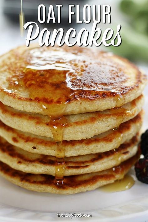 Oat Flour Pancakes, Pancakes Banana, Oatmeal Flour, Oat Flour Recipes, Healthy Pancake, Pancakes Pancakes, No Flour Pancakes, Flour Pancakes, Breakfast Prep