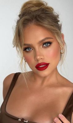 Blonde Red Lips Makeup, Red Lipstick Blonde Hair Blue Eyes, Red Lips For Blondes, Brown Dress Red Lipstick, Bridal Makeup Red Lips Blonde Hair, Makeup Ideas Prom Red Dress, Red Lipstick Makeup Blonde Hair, Wedding Makeup Red Lips Blonde, Red Lipstick Makeup Looks Blonde