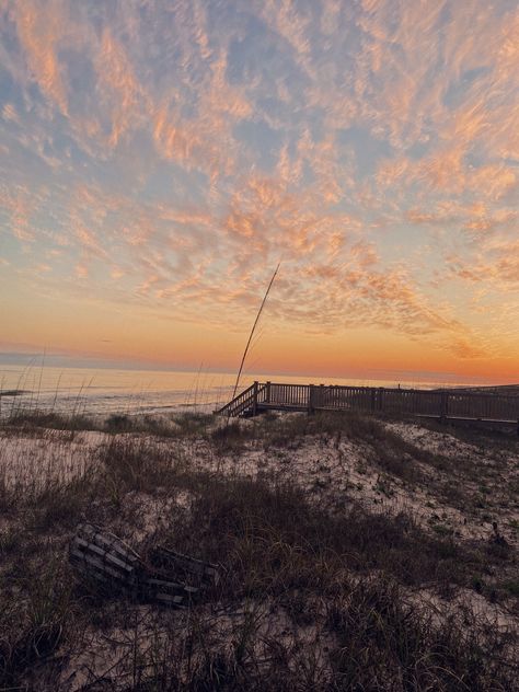 Gulf Shores Aesthetic, Gulf Shores Alabama Aesthetic, Golf Shores Alabama, Gulf Shores Alabama Beach, Beach 2024, Grad Trip, Texas Beaches, Alabama Beaches, Orange Beach Al