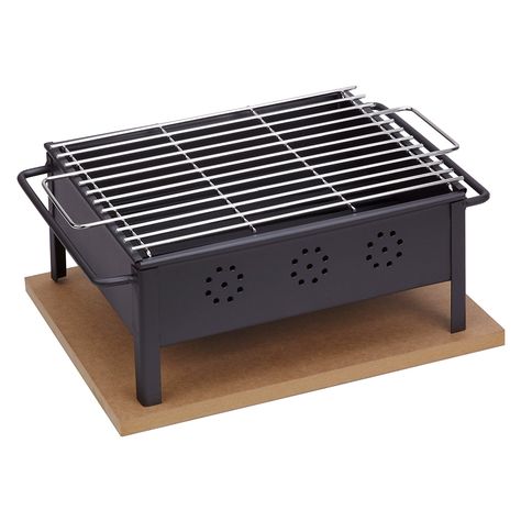 Parrilla Interior, Bbq Stand, Ideas Terraza, Barbecue Portable, Country Living Uk, Portable Barbecue, Bbq Grill Design, Grill Rack, Steel Paint