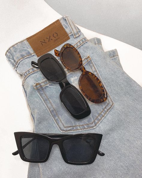 Sunglasses Shoot Photo Ideas, Sunglasses Aesthetic Photography, Sunglasses Photography Ideas, Sunglasses Flatlay, Sunglasses Product Photography, Glasses Photoshoot, Sunglass Photography, Sunglass Photoshoot, Creative Sunglasses