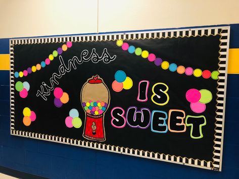 Bubble Gum Machine Bulletin Board, Sweet Themed Bulletin Boards, Kindness Is Sweet Bulletin Board, Baking Bulletin Board Ideas, Bubblegum Bulletin Board, Candy Land Theme School Decor, Pop It Bulletin Board Ideas, Gumball Machine Bulletin Board, Bubble Gum Bulletin Board Ideas