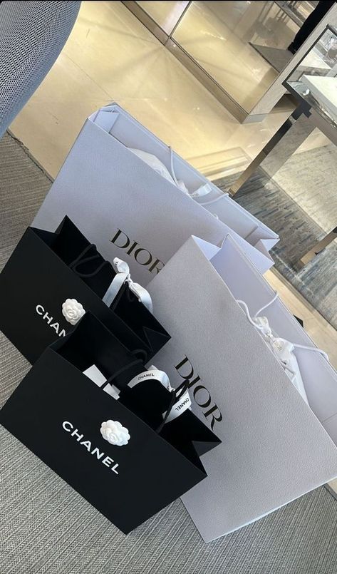 #follow #luxury #shopping #dior #chanel #designer #lifestyle #rich #blogging #blogger #blog Chanel Shopping Bag Aesthetic, Rich Gifts, Rich Lifestyle Luxury, Shopping Pictures, Birthday Aesthetic, Luxury Birthday, Luxury Bags Collection, Rich Lifestyle, Luxury Lifestyle Dreams