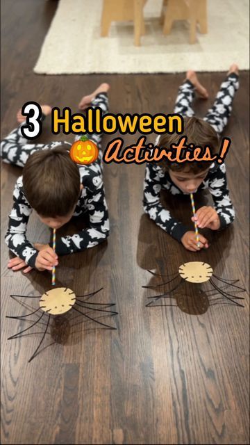 7 Days of Play on Instagram: "Save this post so you remember these 3 fun things you should totally do before Halloween! 🎃 (Keep reading 👇 to see the step by step directions for each.) And if you are looking for the cutest Fall and Halloween themed pajamas, Hanna Andersson’s got you covered! 🧡 One of the reasons I LOVE Hanna Andersson is that their clothes are made to last (they are the ultimate hand-me downs!). They also have the coolest pajamas sets that double as costumes - perfect for kidd Halloween Crafts And Activities, Fun Halloween Party Games, Halloween Sensory, Spider Crafts, Halloween Craft Projects, Fall Preschool, Hand Crafts For Kids, Reggio Emilia, Halloween Games