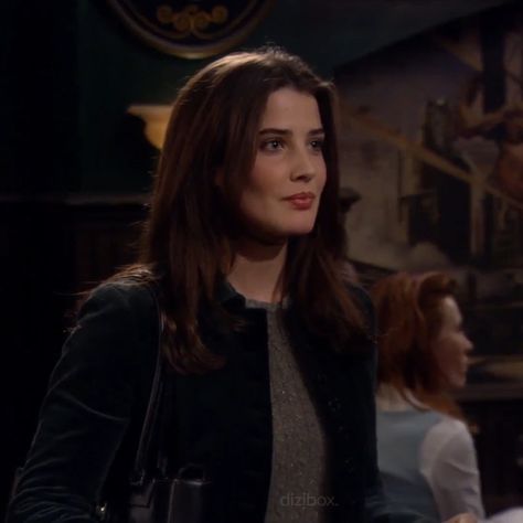 Robin Himym Aesthetic, Robin How I Met Your Mother, Robin Scherbatsky Aesthetic, Robin Sherbacky, Robin Scherbatsky Outfit, Himym Robin, Robin Himym, Robin Scherbatsky, Maria Hill