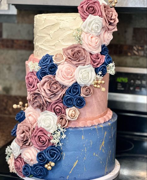 Navy Blue And Blush Wedding Cake, Navy Blue And Pink Wedding Cake, Dusty Rose Wedding Theme, Debut Cake, Navy Blue Wedding Cakes, Wedding Decisions, 25 Anniversary Cake, Rose Wedding Theme, Wedding Cake Navy