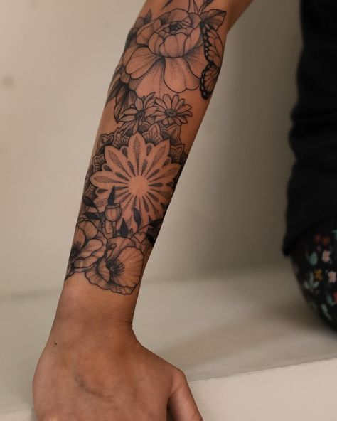 Maxime Dubbeld - First session done of this floral and mandala piece! We’re going to expand this to a lower arm half sleeve. . . . . #floralsleeve #floralmandalatattoo #mandalatattoo #naturesleeve #naturetattoo #zwolletattoo #tattoozwolle Inside Elbow Tattoo, Mandala Sleeve Tattoo, Half Mandala Tattoo, Lower Arm Tattoos, Mandala Sleeve, Floral Mandala Tattoo, Elbow Tattoos, Floral Sleeve, Nature Tattoos