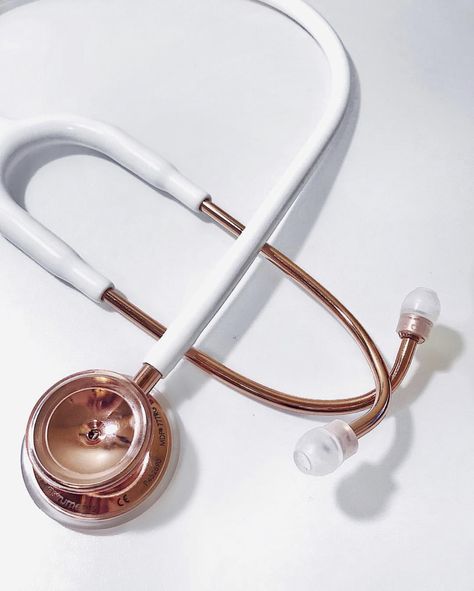 Doctor Stethoscope Aesthetic, Aesthetic Stethoscope, Doctor Stethoscope, Sthetoscope Medical Aesthetic, Littmann Stethoscope Aesthetic, Operasi Caesar, Doctor Quotes Medical, Kedokteran Gigi, Medical Quotes