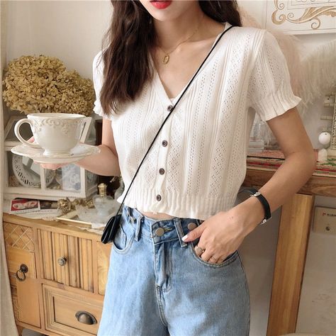 monroll Short-Sleeve Perforated Cropped Cardigan | YesStyle Classy Vintage Outfits, Looks Pinterest, Chique Outfits, Elegante Casual, Korean Girl Fashion, Short Sleeve Cardigan, Mode Inspo, Looks Chic, 가을 패션