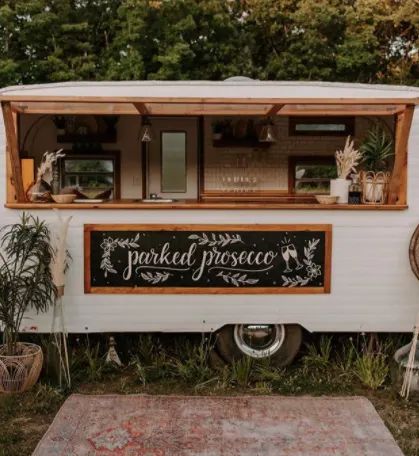 Renovating Campers ��— How One Mom Renovated $400 Camper Into a Mobile Bar - Parade Mobile Prosecco Bar, Wedding Prosecco Bar, Mobile Wine Bar Trailer, Wedding Bar Trailer, Wine Truck Mobile, Mobile Beverage Trailer, Mobile Champagne Bar, Booze Trailer, Wine Trailer