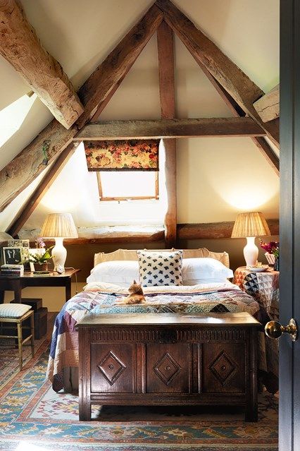 Cosy Attic Bedroom - Emma Burns has created a comfortable, charming retreat in her parents' converted stable block - bedroom design on HOUSE by House & Garden Farmhouse Bedroom Furniture, Farmhouse Bed, Block House, Farmhouse Style Bedrooms, Attic Apartment, Attic Renovation, Attic Remodel, Farmhouse Bedding, Cottage Bedroom