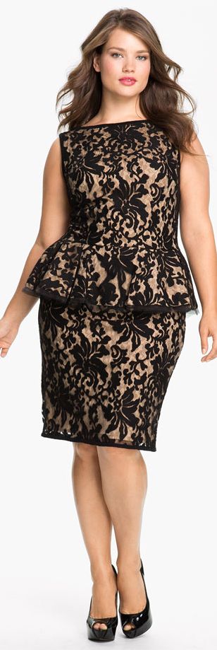 Tadashi Shoji big curvy plus size women are beautiful! Fashion curves Plus Size Peplum Dress, Gaun Koktail, Lace Peplum Dress, Plus Size Peplum, Lace Peplum, Tadashi Shoji, Women's Wear, Curvy Girl Fashion, Agra