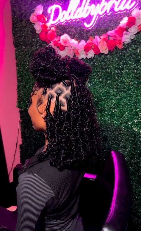 Butterfly Locs Bob Length, Butterfly Locs Styles Short, Butterfly Bob Locs Styles, Butterfly Bob Locs, Butterfly Locs Small Parts, Butterfly Locs For Black Women, Black Girls Hairstyles Butterfly Locs, 2 Butterfly Braids For Black Women, Styles For Short Butterfly Locs