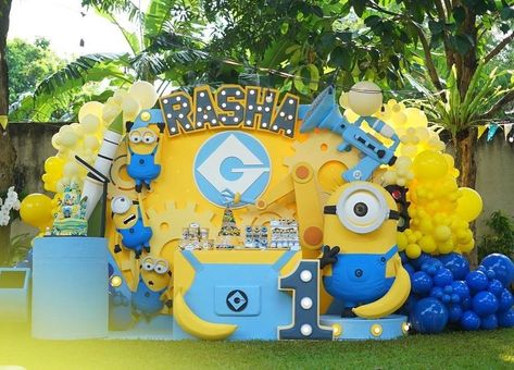 Minions Theme Birthday Party Decor Ideas, Minions Decorations Party, Minions Birthday Theme Decoration, Minions Backdrop, Minion Balloons Decorations, Minions Party Decorations, Minions Themed Birthday Party, Minion Birthday Party Ideas, Minion Themed Birthday Party