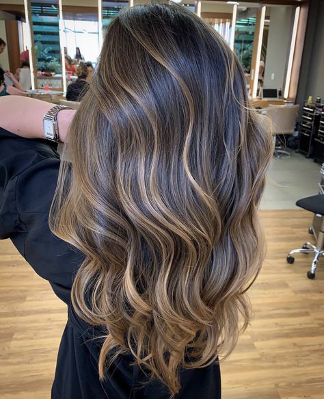 Partial Balayage Vs Full Balayage, Balayage Hair Ideas, Long And Short Hair, Brunette Balayage, Princess Hair, Balayage Blonde, Hair Color Light Brown, Caramel Hair, Brunette Balayage Hair