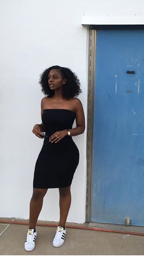 Black bodycon. White adidas sneakers. Looks Black, Black Sleeveless Dress, Fashion Kids, Baddie Outfits, Outfit Casual, Fashion Killa, Outfits Casuales, Tennis Shoes, Hair Inspo