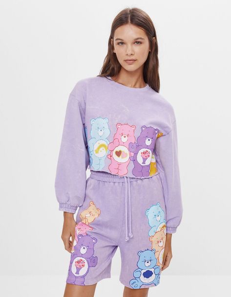 Care Bears cropped sweatshirt - Sweatshirts and Hoodies - Bershka United States Mode Kimono, Bear Outfits, Cute Comfy Outfits, Cropped Sweatshirt, Care Bears, Teenage Fashion Outfits, Teen Fashion Outfits, Looks Vintage, Outfits Casuales