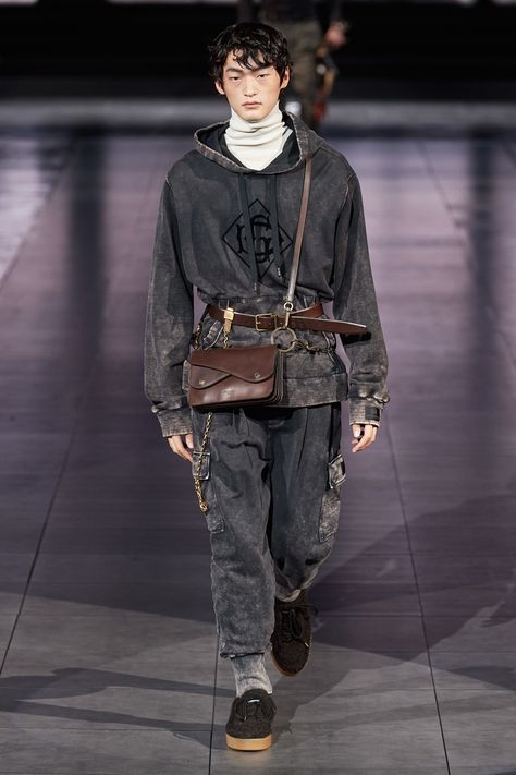 Menswear 2020, Collection Ideas, Tokyo Street Fashion, Star Clothing, Hipster Grunge, Men Fashion Show, Vogue Germany, Male Fashion Trends, Man Fashion