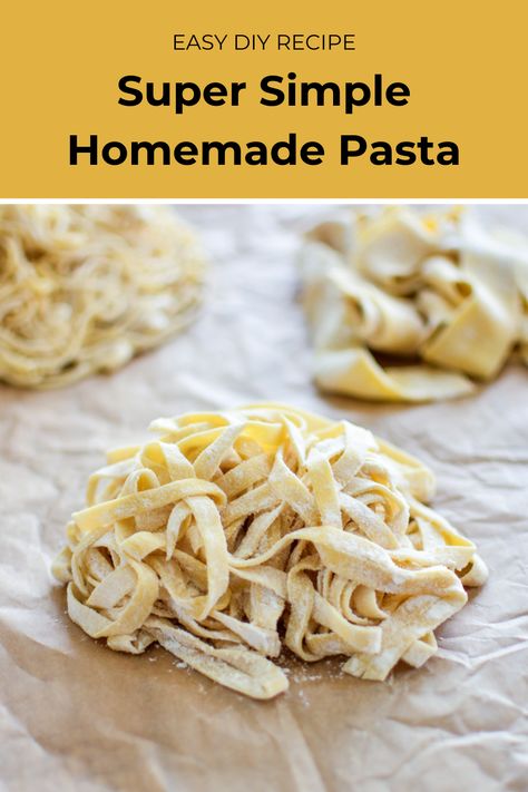 Dive into the world of fresh homemade pasta with our comprehensive guide 🍝! From perfecting your dough to the perfect pairing of sauce, we uncover the secrets to creating the ultimate pasta experience. Don't compromise - make your own, and impress your family and friends! 😋👩‍🍳 How To Make Your Own Pasta, Fresh Pasta Dough Recipe, Homemade Pasta Noodles, Home Made Pasta, Easy Homemade Pasta, Fresh Pasta Recipes, Pasta From Scratch, Homemade Pasta Dough, Appetizer Table