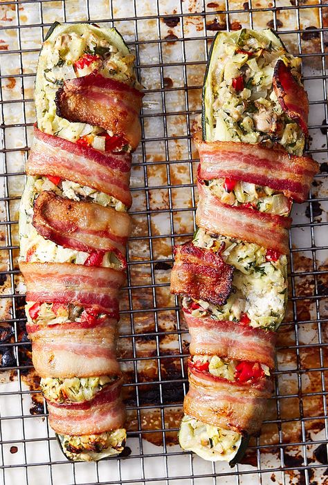 Cheese Stuffed Zucchini, Craving Tasty, Yummy Vegetables, Zucchini Boat Recipes, Stuffed Zucchini Boats, Chopped Vegetables, Keto Sides, Paleo Sides, Wrapped In Bacon