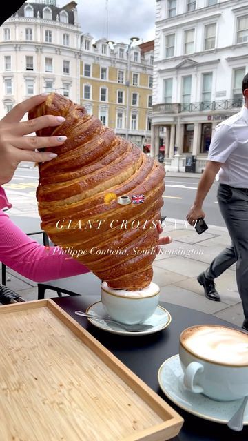 Pretty Little London on Instagram: "The giant croissant by @philippe_conticini_uk has arrived in London 👀🥐 will you be trying it soon? 🇬🇧 #prettylittlelondon #southkensington" South Kensington London, Ice Cream Photography, Restaurant Social Media, Giant Food, South Kensington, Bakery Cafe, Food Shop, Magical Places, Food Cravings