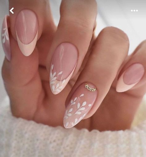 Bridesmaid Nails, Cream Nail Art, Bridesmaids Nails, Nail Types, Blush Nails, Simple Phone Wallpapers, Simple Nail Art Designs, Wedding Nails Design, Elegant Nails