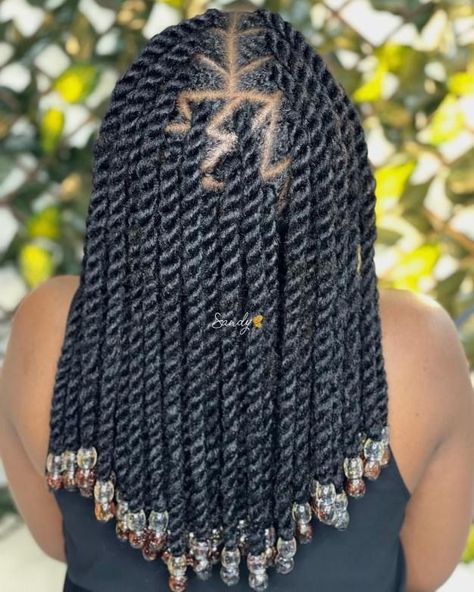 Twisted Braids: The Bold New Trend You’ll Want to Try Hair Braid Patterns, Flat Twists, Short Twists, Help Hair Growth, Senegalese Twists, Passion Twists, Short Box Braids Hairstyles, Short Locs Hairstyles, Hair Wrap Scarf