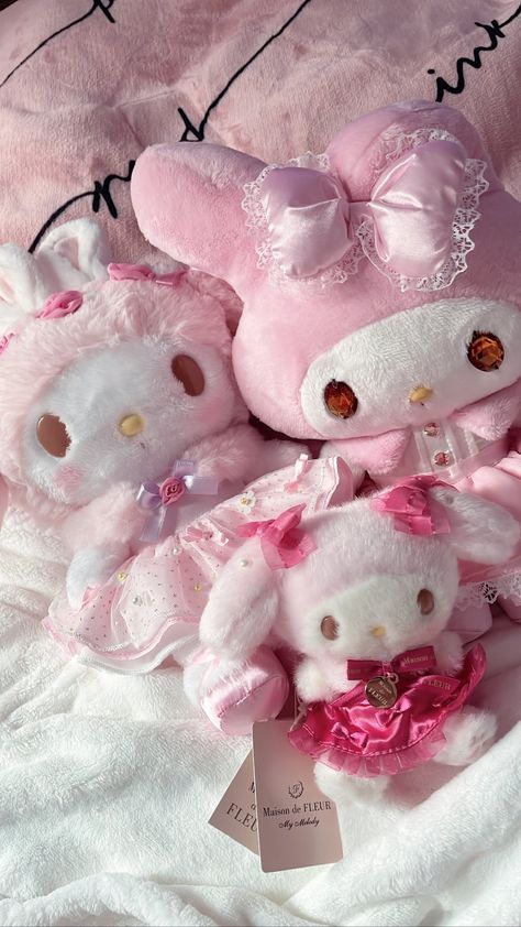 My Melody Plushies, Melody Plushies, Sanrio Core, Bunny Ballerina, Pink Wallpaper Hello Kitty, My Melody Wallpaper, Soft Pink Theme, Cocoppa Wallpaper, Baby Pink Aesthetic