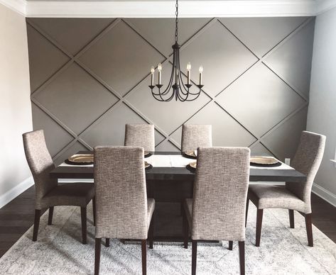 DIY dining room accent wall Dovetail grey accent wall Sherwin Williams Wall Ideas For Dining Room, Dining Room Feature Wall, Dining Room Accent Wall, Dining Room Accents, Room Accent Wall, Dinning Room Design, Dining Room Makeover, Accent Walls In Living Room, Dining Room Inspiration