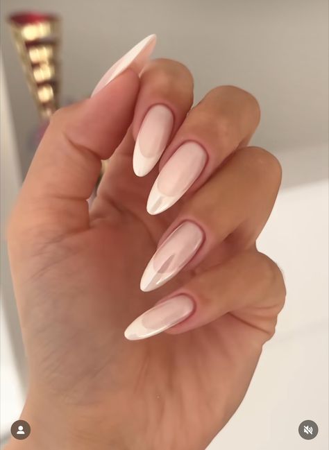 Minimal Manicure, Casual Nails, Classy Acrylic Nails, Almond Shape, Cuticle Pusher, Elegant Nails, Fire Nails, Classy Nails, Chic Nails