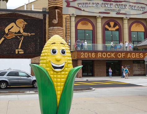 Why Go to the Corn Palace, South Dakota People Pleaser, Final Destination, Tourist Trap, Roadside Attractions, Travel World, Summer Road Trip, Travel Info, Winter Pictures, United States Travel