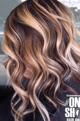 49 Charming And Chic Options For Brown Hair With Highlights | Page 15 of 19 Rambut Brunette, Short Ombre Hair, Color Rubio, Medium Long Hair, Short Hair Balayage, Ombre Hair Color, Brown Hair With Highlights, Cute Hairstyles For Short Hair, Hair Color Balayage