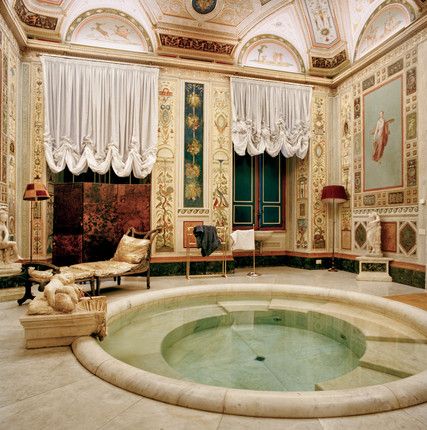 Palazzo Doria Pamphilj - Bathroom, Vial del Corso, Rome, Italy Roman House, Visit Rome, Rome Photo, Rome Antique, Roman Baths, Empire Style, Historical Architecture, Rome Italy, Future House